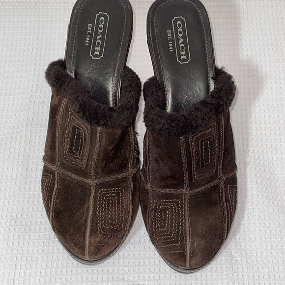 Coach Aubrey Chocolate Brown Suede Leather Fleece Mules Slide Clogs size 10 - Picture 6 of 8